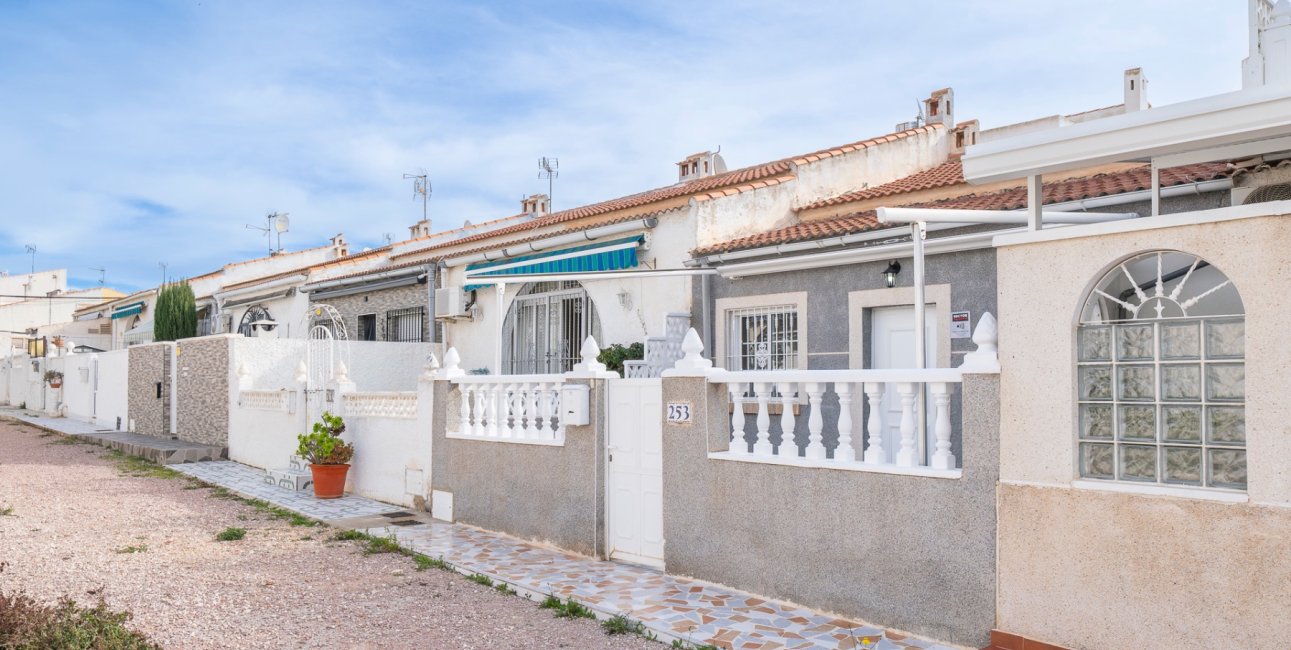 Reventa - Bungalow -
Torrevieja - El Chaparral