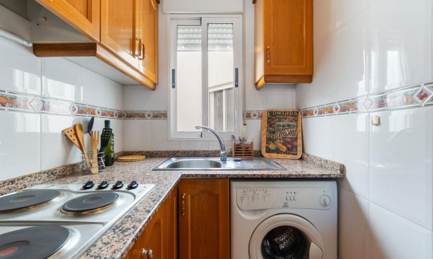 Reventa - Apartamento / piso -
Torrevieja - Torrevieja - Centre