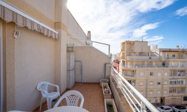 Reventa - Apartamento / piso -
Torrevieja - Torrevieja - Centre