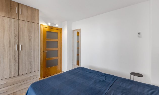 Reventa - Apartamento / piso -
Torrevieja - Playa del Cura