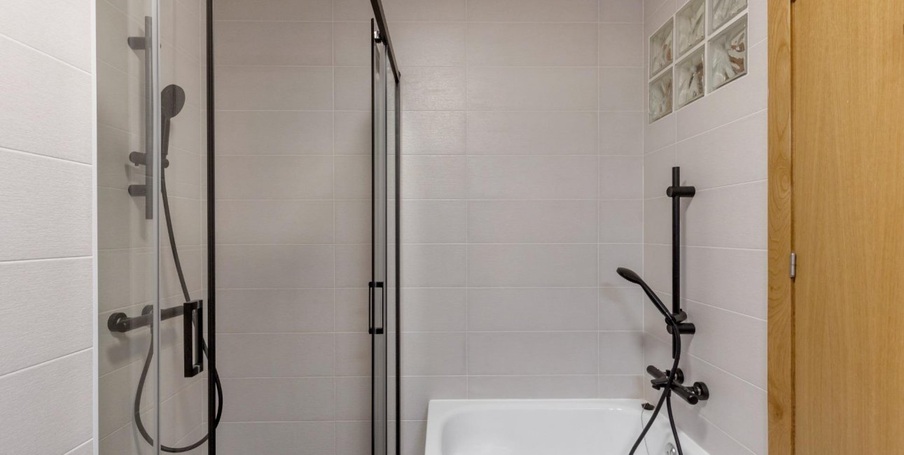 Reventa - Apartamento / piso -
Torrevieja - Playa del Cura