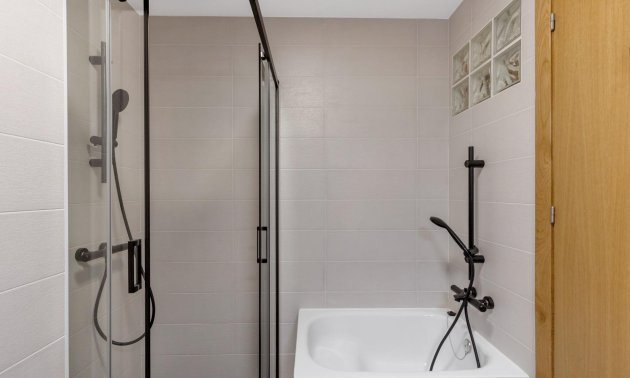 Reventa - Apartamento / piso -
Torrevieja - Playa del Cura