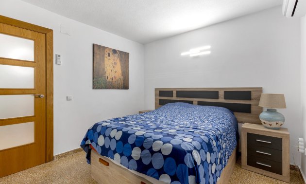 Reventa - Apartamento / piso -
Torrevieja - Playa del Cura