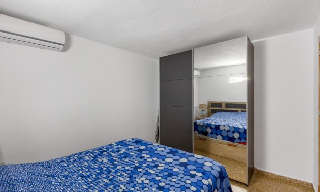 Reventa - Apartamento / piso -
Torrevieja - Playa del Cura