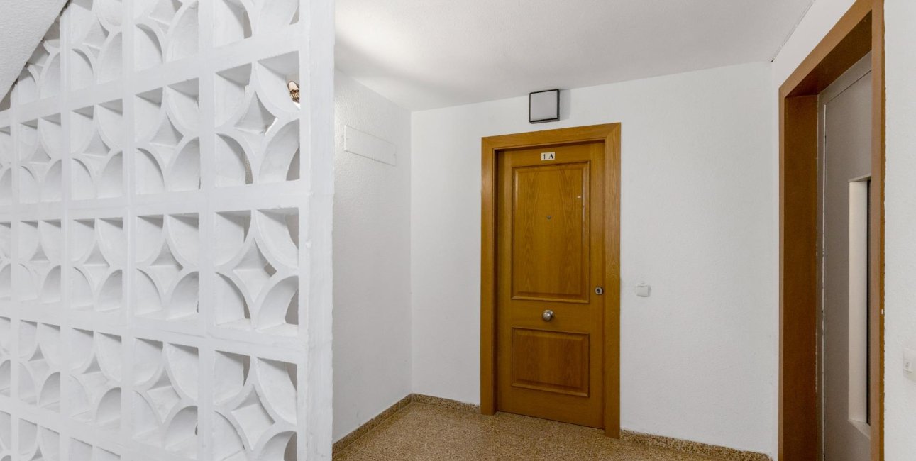 Reventa - Apartamento / piso -
Torrevieja - Playa del Cura