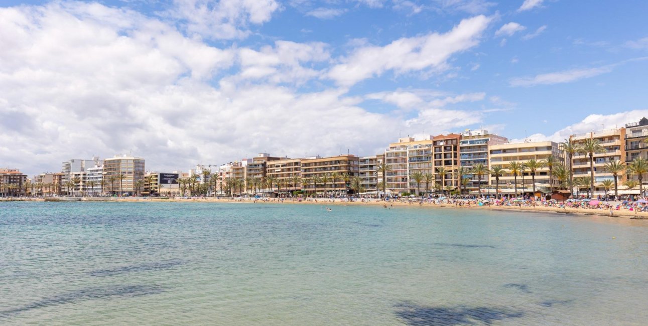 Reventa - Apartamento / piso -
Torrevieja - Playa del Cura