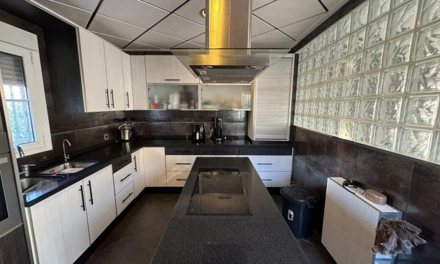 Resale - Villa -
Torrevieja - San Luis - Chaparal