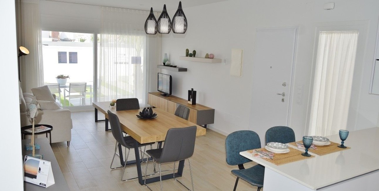 Rynek pierwotny - Dom Szeregowy -
Avileses