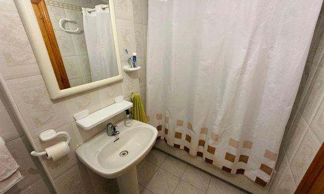 Reventa - Apartamento / piso -
Torrevieja - La Mata