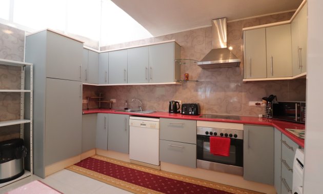 Resale - Townhouse -
Orihuela Costa - Los Balcones