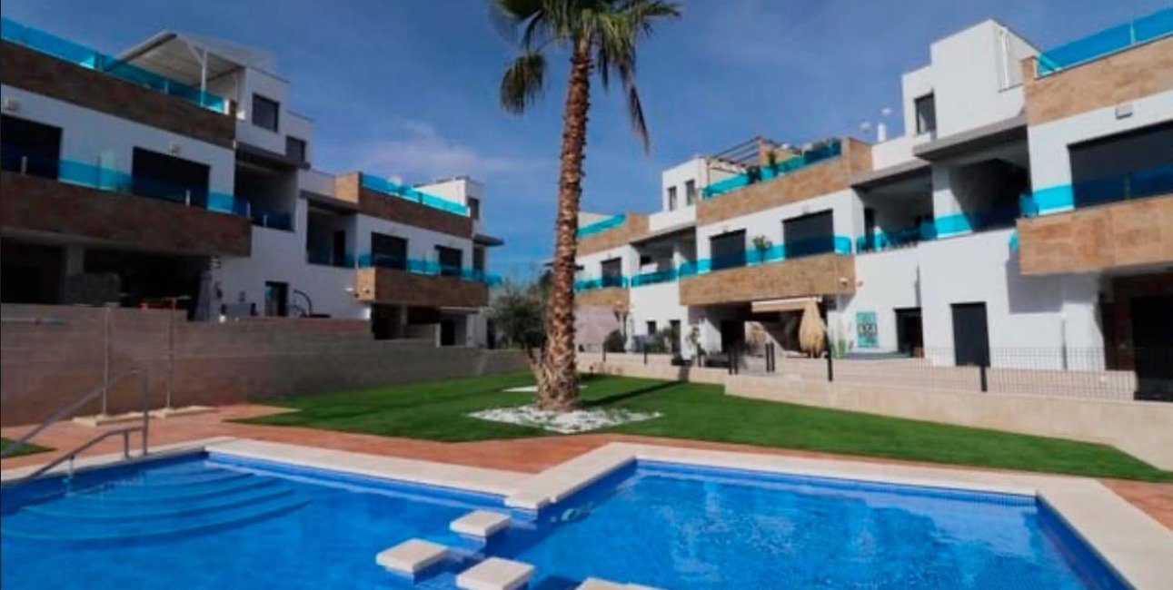 Rynek pierwotny - Dom Szeregowy -
Bigastro - pueblo