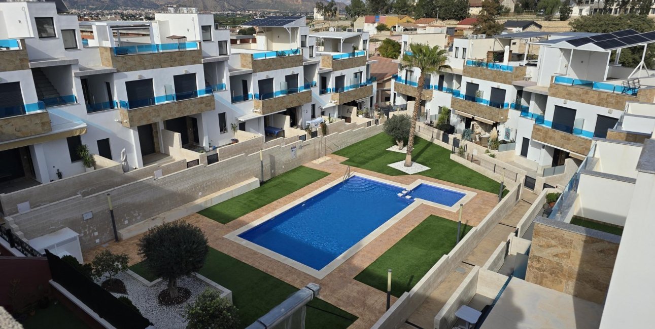 Rynek pierwotny - Dom Szeregowy -
Bigastro - pueblo