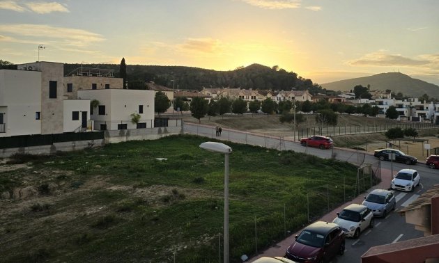 Rynek pierwotny - Dom Szeregowy -
Bigastro - pueblo