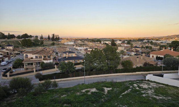 Rynek pierwotny - Dom Szeregowy -
Bigastro - pueblo