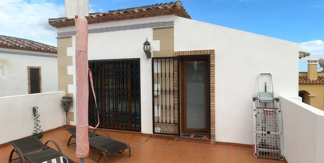 Rynek wtórny - Willa -
Algorfa - La Finca Golf Resort