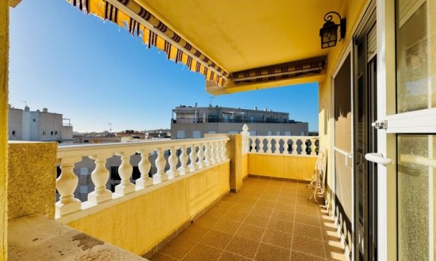 Resale - Penthouse -
Torrevieja - Alanis
