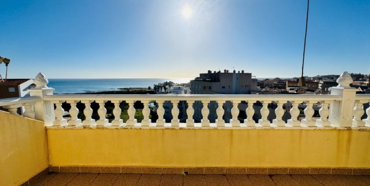 Resale - Penthouse -
Torrevieja - Alanis