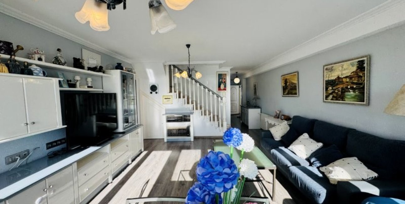 Resale - Penthouse -
Torrevieja - Alanis