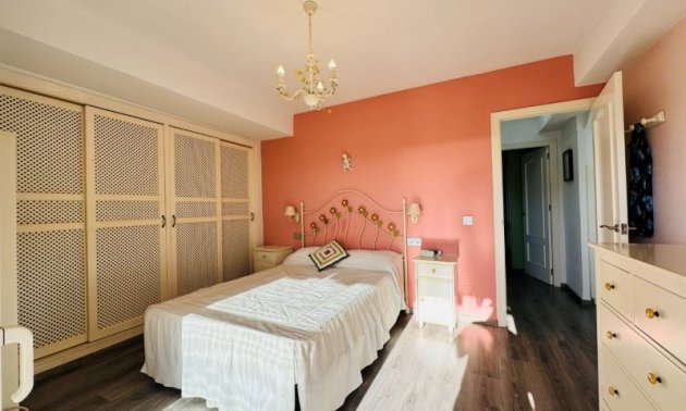 Resale - Penthouse -
Torrevieja - Alanis