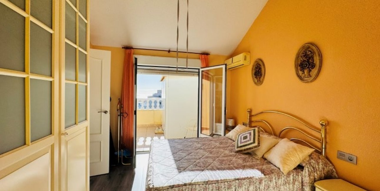 Resale - Penthouse -
Torrevieja - Alanis