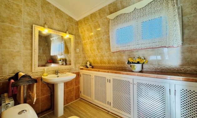 Resale - Penthouse -
Torrevieja - Alanis