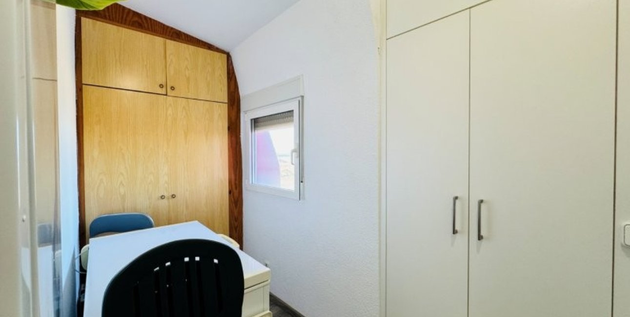 Resale - Penthouse -
Torrevieja - Alanis