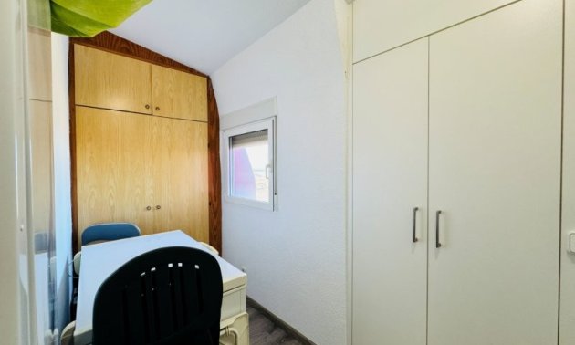 Resale - Penthouse -
Torrevieja - Alanis