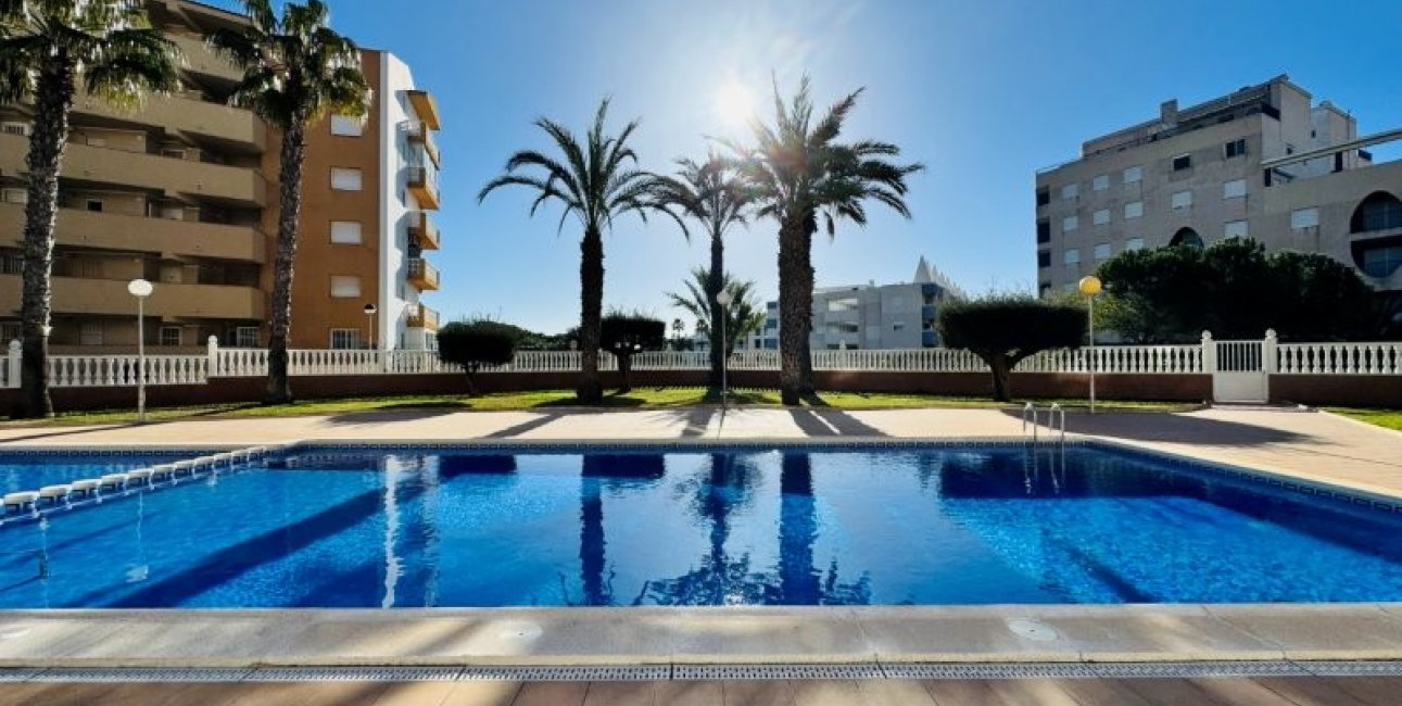 Resale - Penthouse -
Torrevieja - Alanis