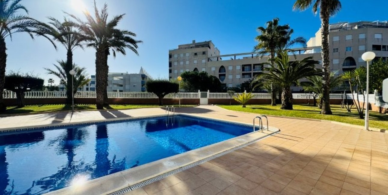 Resale - Penthouse -
Torrevieja - Alanis