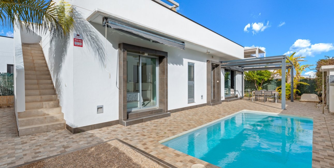 Resale - Villa -
Ciudad Quesada - La Laguna