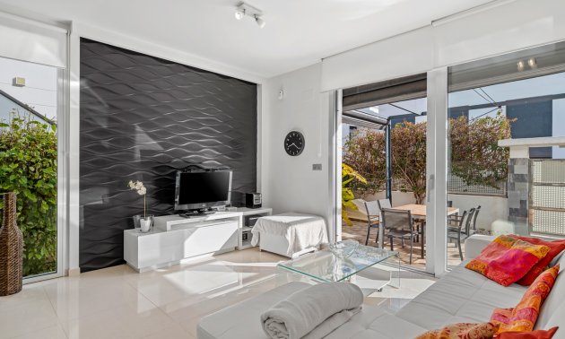 Resale - Villa -
Ciudad Quesada - La Laguna