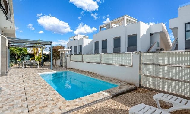 Resale - Villa -
Ciudad Quesada - La Laguna