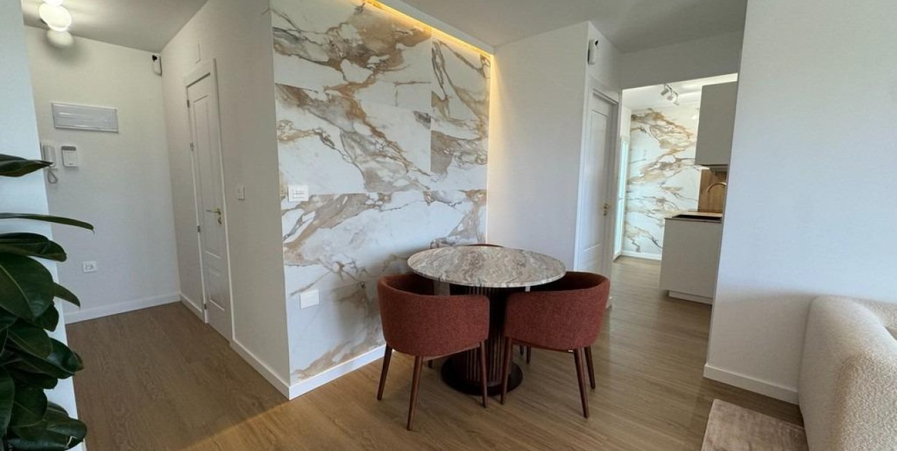 Resale - Apartment / flat -
Torrevieja - Punta prima