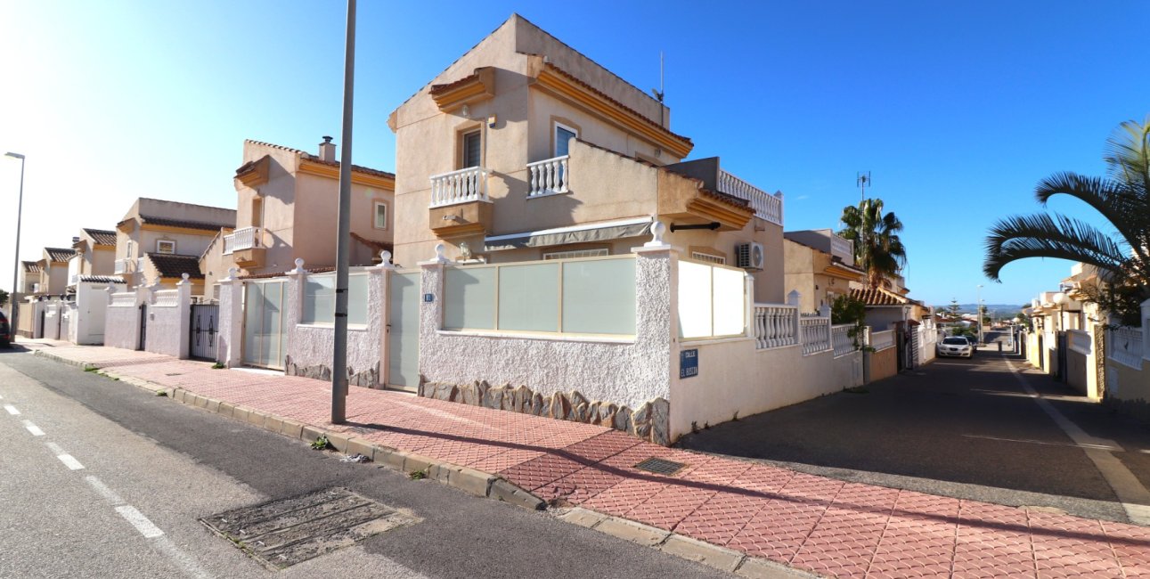 Resale - Villa -
Ciudad Quesada - Ciudad Quesada - Town