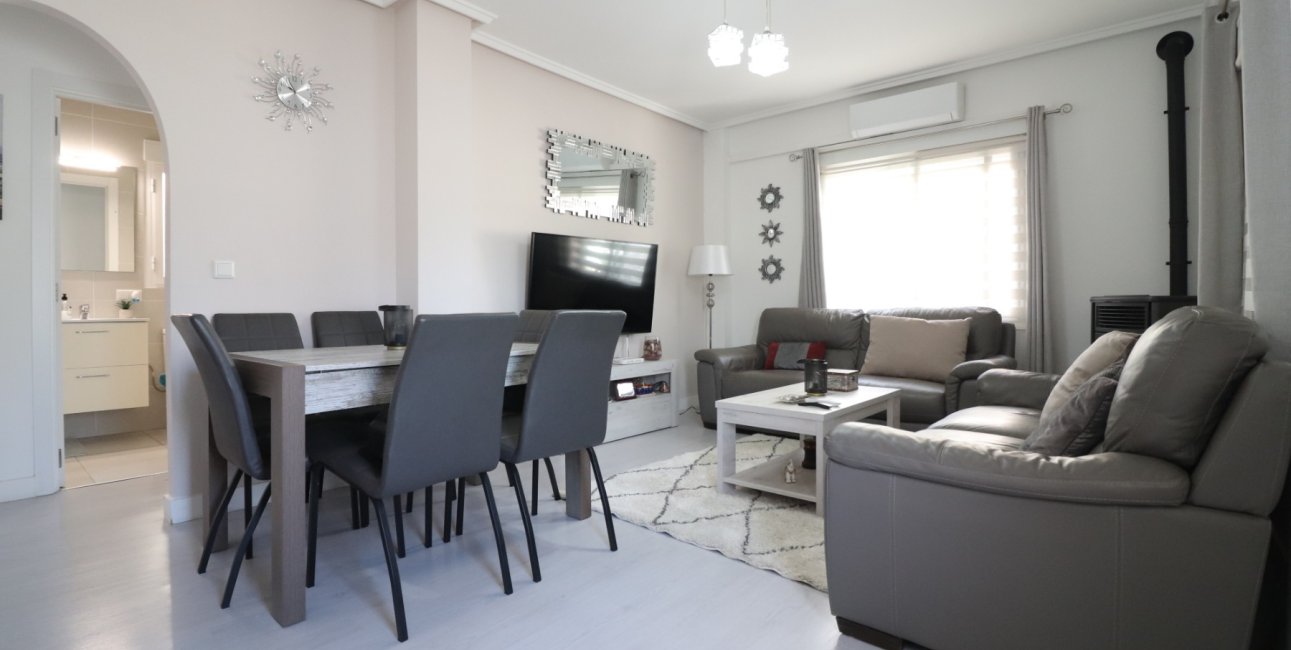 Resale - Villa -
Ciudad Quesada - Ciudad Quesada - Town