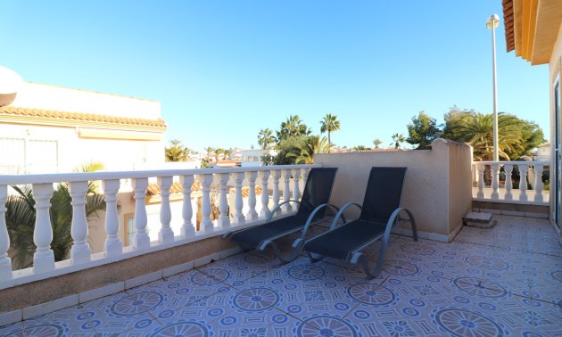 Resale - Villa -
Ciudad Quesada - Ciudad Quesada - Town