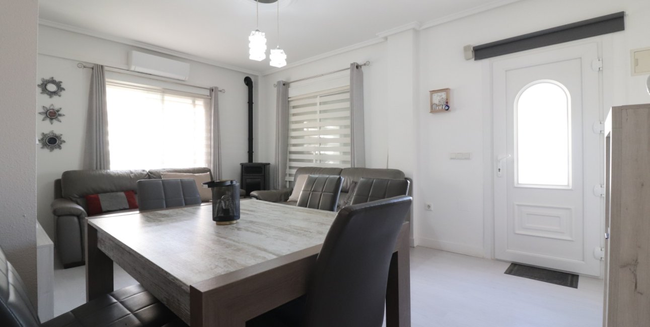 Resale - Villa -
Ciudad Quesada - Ciudad Quesada - Town