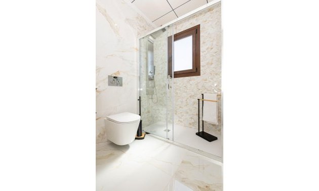 Rynek pierwotny - Willa -
Polop - Polop Hills