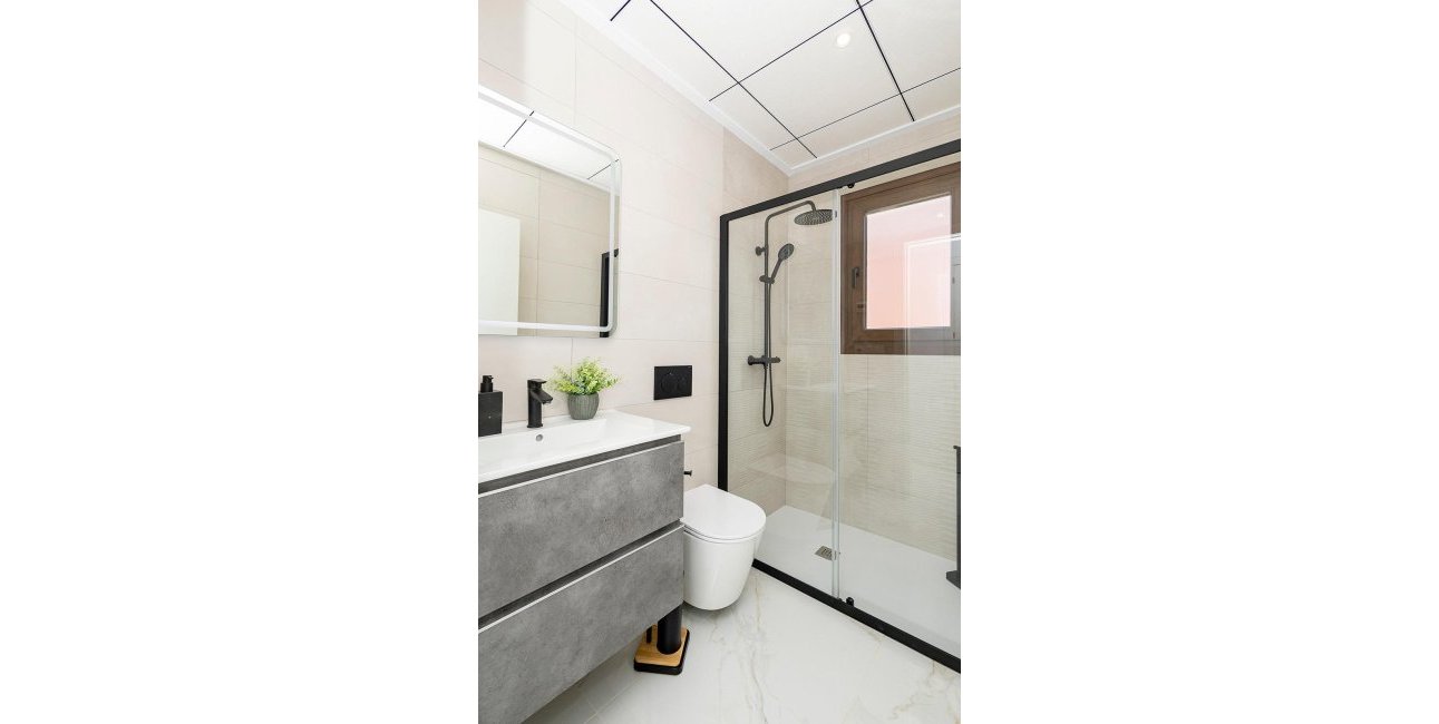 Rynek pierwotny - Willa -
Polop - Polop Hills