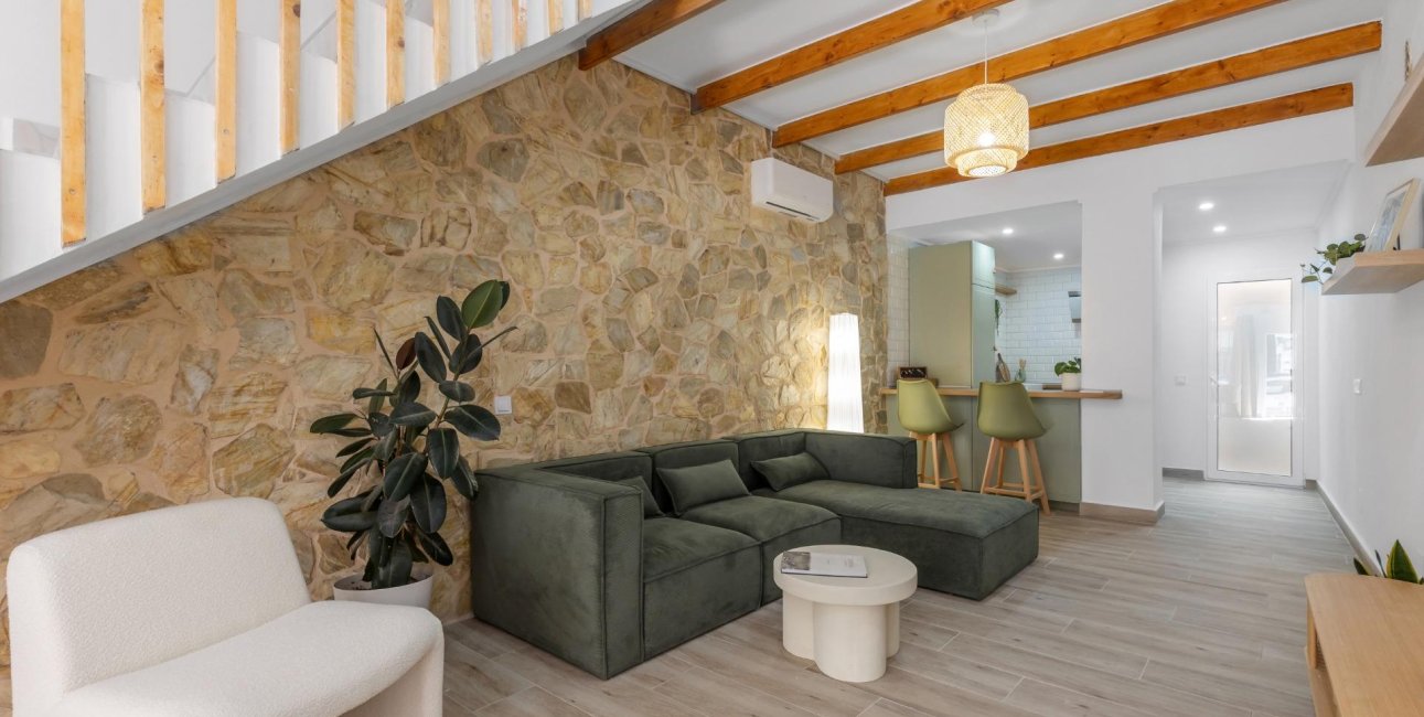 Resale - Townhouse -
Torrevieja - Paseo maritimo