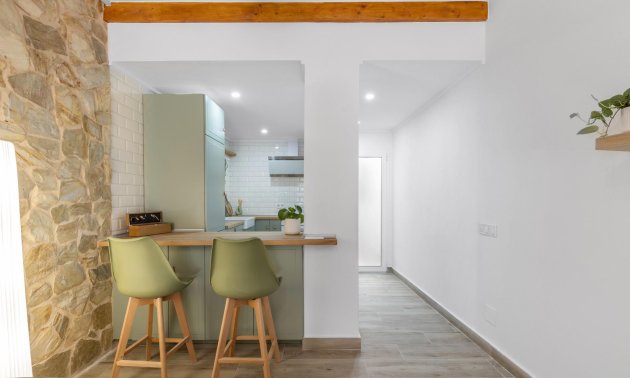 Resale - Townhouse -
Torrevieja - Paseo maritimo