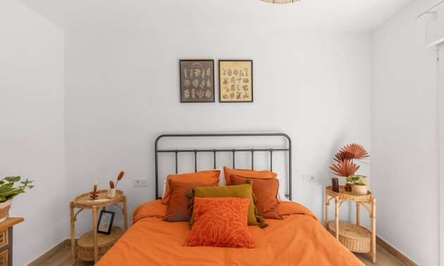 Resale - Townhouse -
Torrevieja - Paseo maritimo