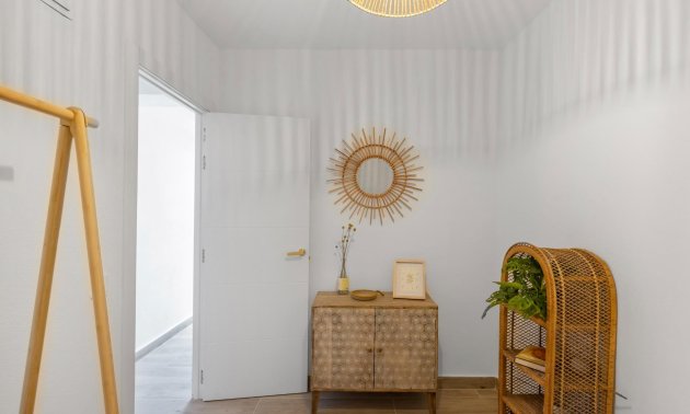 Resale - Townhouse -
Torrevieja - Paseo maritimo