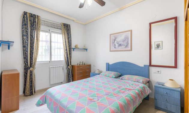 Rynek wtórny - Bungalowy -
Orihuela Costa - La Florida