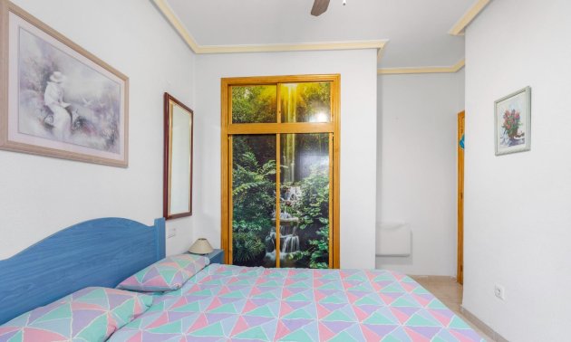 Rynek wtórny - Bungalowy -
Orihuela Costa - La Florida