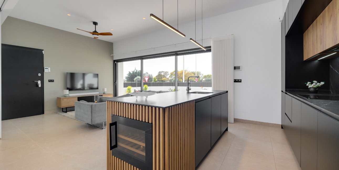 Resale - Bungalow -
Pilar de la Horadada - Costa Blanca Sur