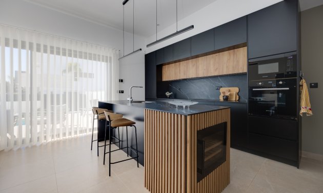 Resale - Bungalow -
Pilar de la Horadada - Costa Blanca Sur