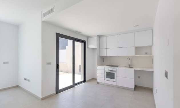 Resale - Villa -
Orihuela - Orihuela Costa