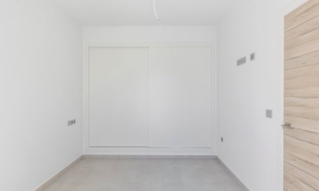 Resale - Villa -
Orihuela - Orihuela Costa