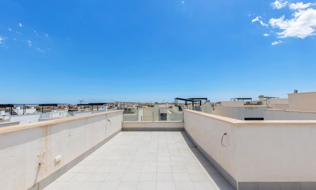 Resale - Villa -
Orihuela - Orihuela Costa